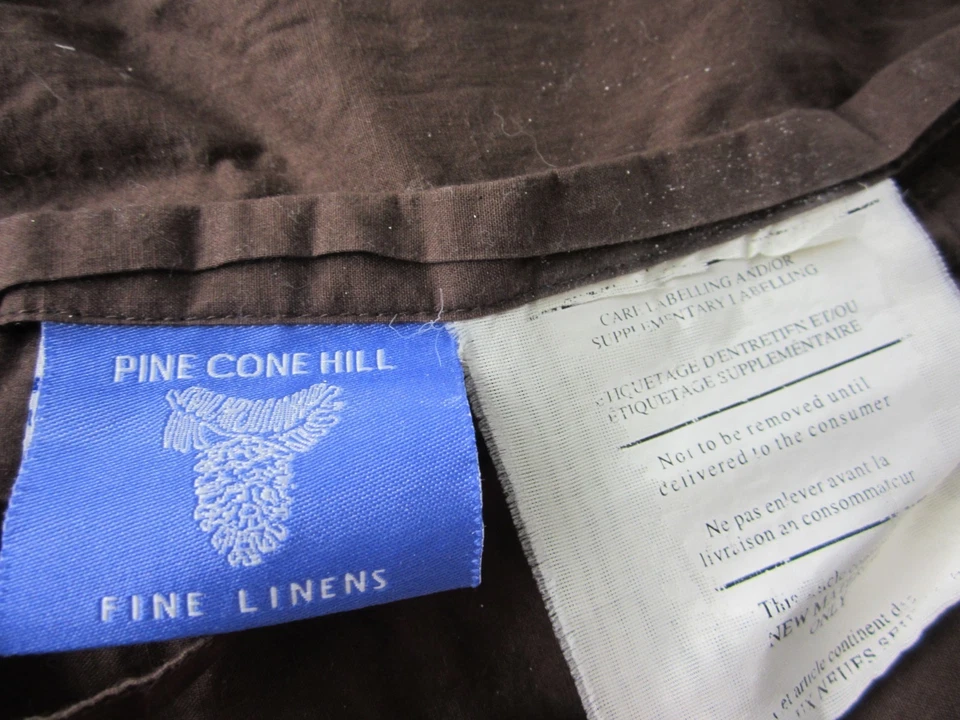 Vintage Pine Cone Hill QUEEN Size 3 Piece Quilt Set Brown/Cream Paisley Floral - Image 4 of 4