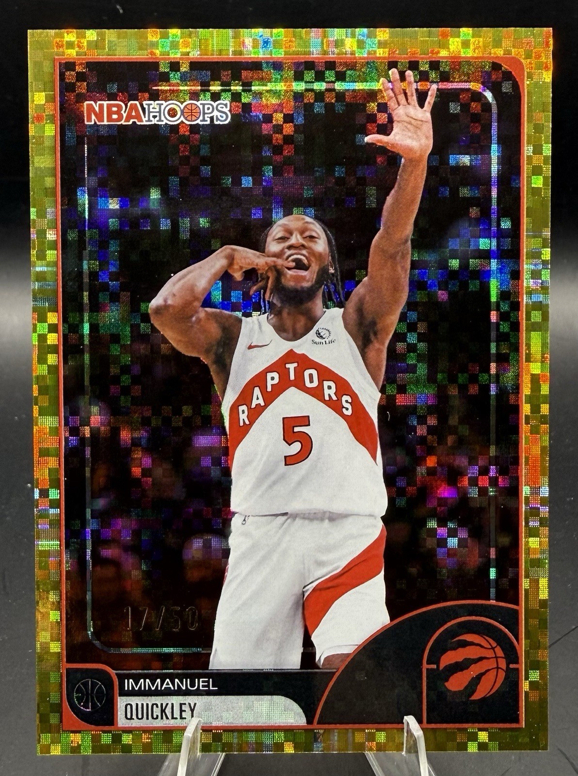 2025-26 Topps NBA Hoops Gold Pixel Burst /50 Immanuel Quickley #166 Raptors