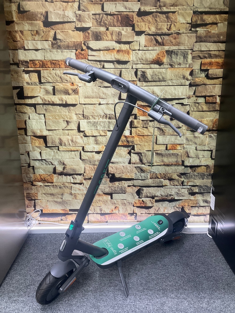 Белая цапля 2 электронных самоката Quantum Grey - Wie neu 11907092 133690₽