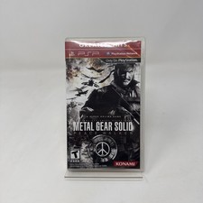 Metal Gear Solid Peace Walker PlayStation Portable PSP Complete CIB 