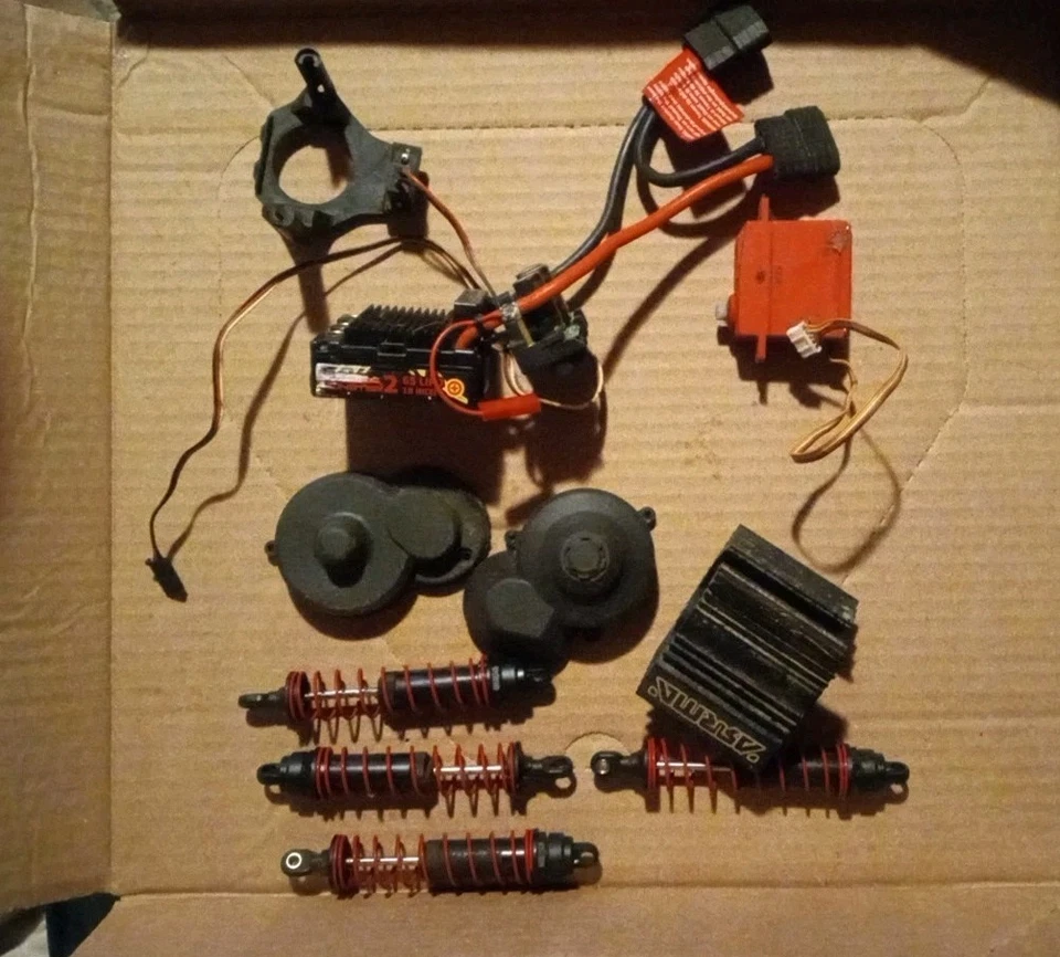 Rc Car Parts Lot Not Tested Parts Only - Image 3 of 4