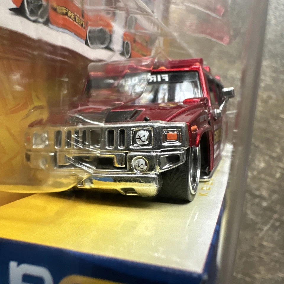 2004 Jada Dub City 2003 Hummer H2 Fire Dept. - Image 3 of 4