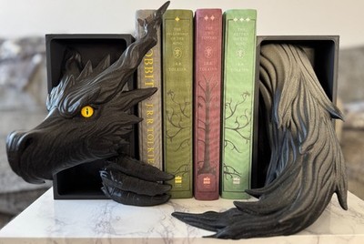 Shadow Dragon Book Nook - 3D Printed Fantasy Bookshelf Insert | Gothic Dragon De