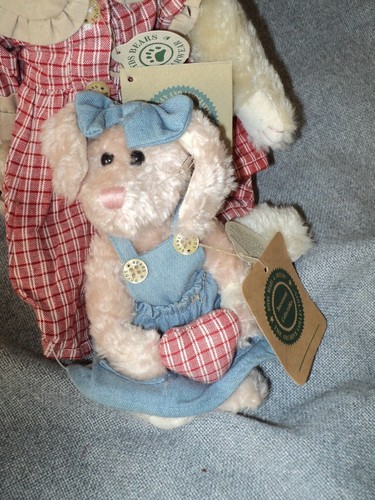 2 Vintage Boyds Bunnies Investment Collectables 12" 1997 & 6" with 1998 WT - Picture 3 of 3