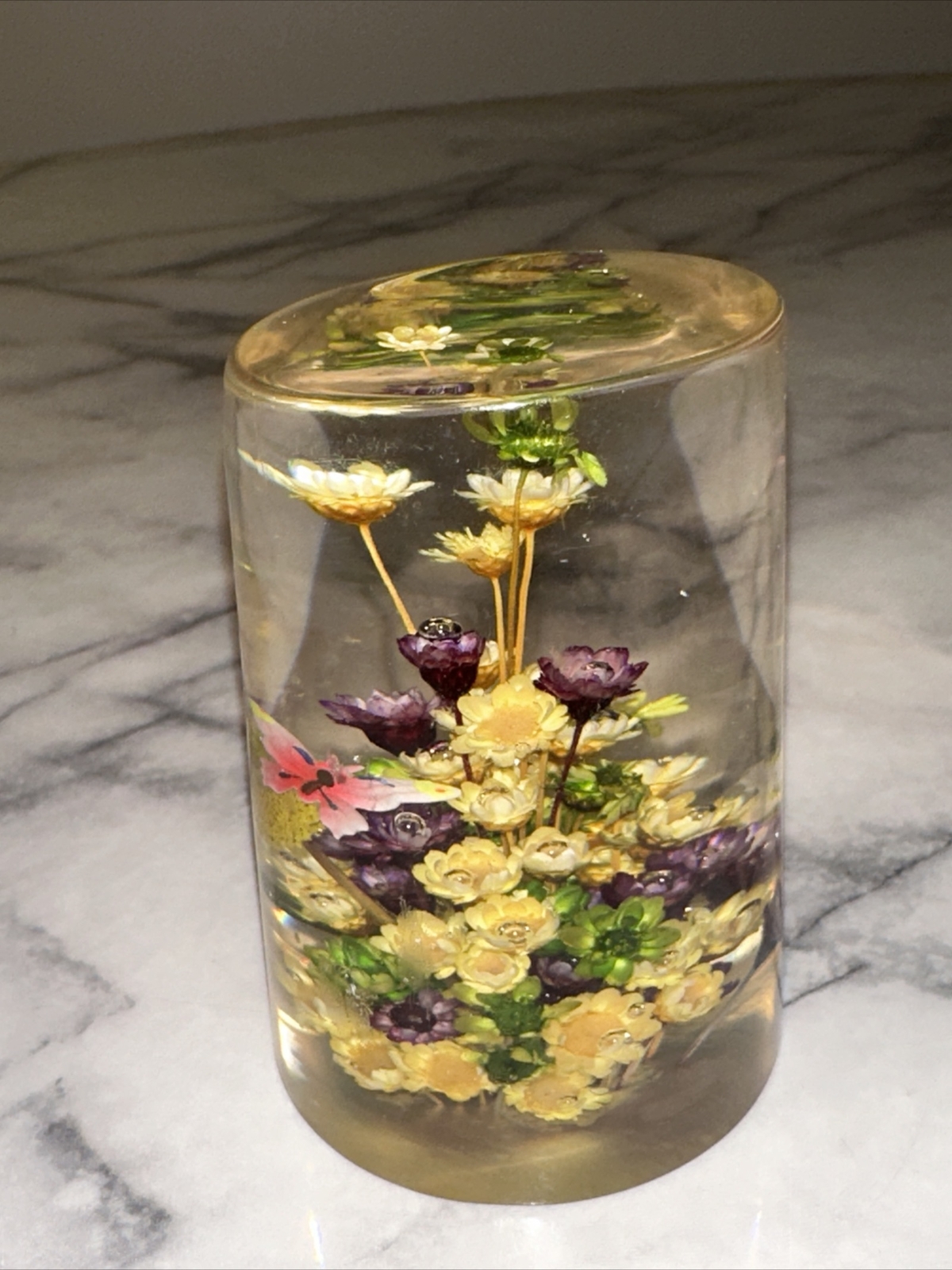 VNTG Dried Flowers Acrylic Paper Weight 3