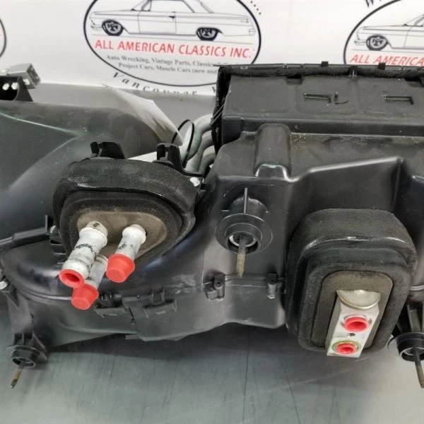 2002-05 Ford Thunderbird A/C Heater Box Assembly OEM - Image 4 of 4