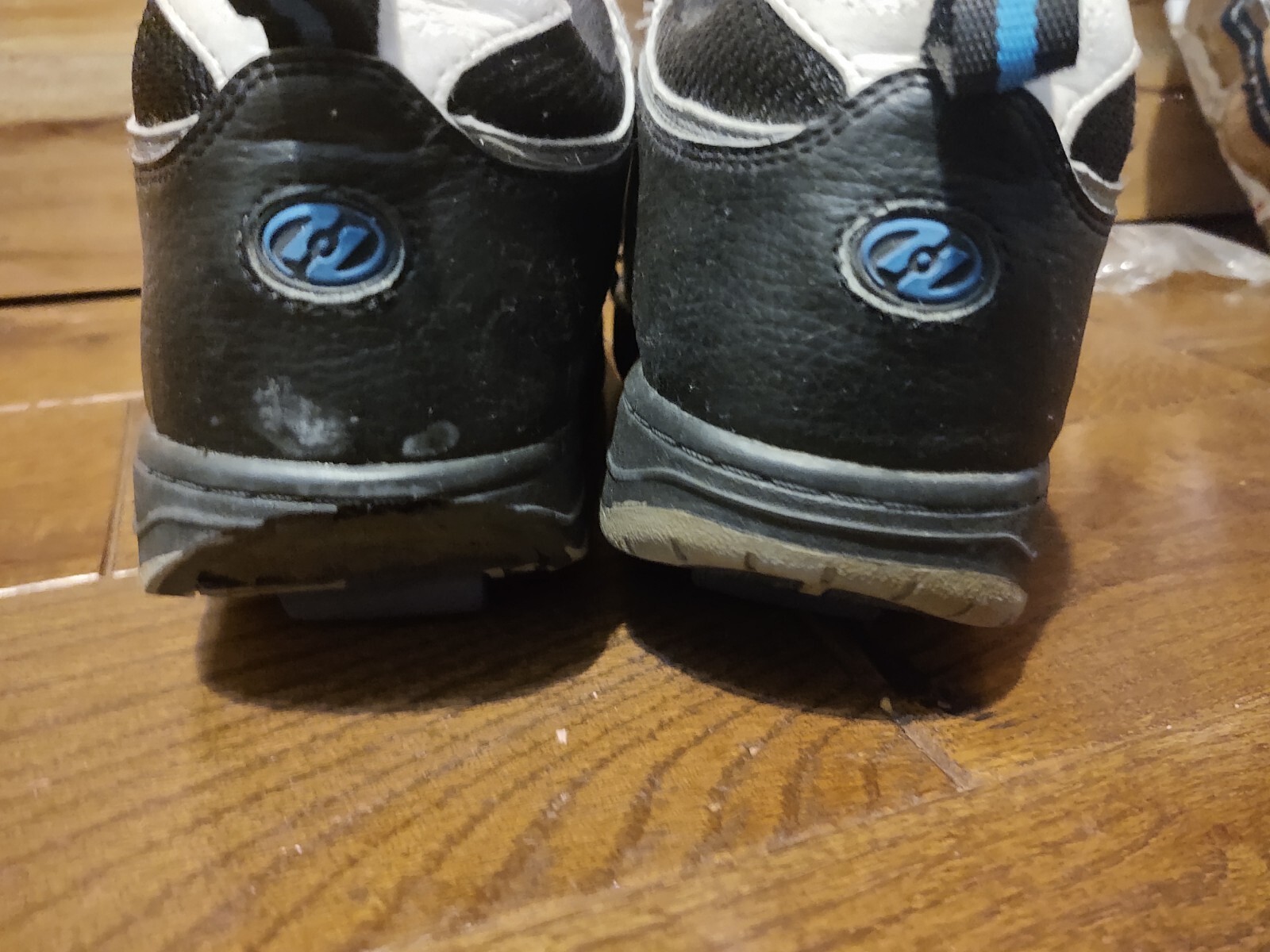 Vintage Heelys Model 7391 Skate Shoes Size Men's 8 … Gem