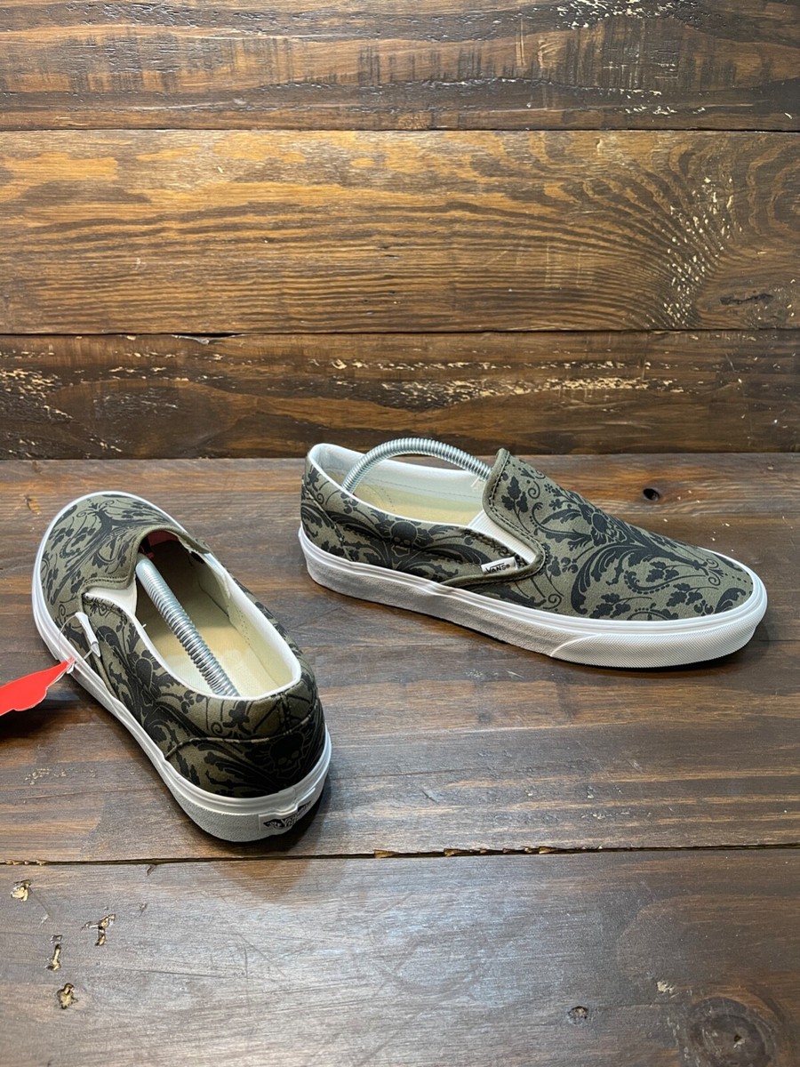 Vans Classic Slip On Skull Tapestry Grape Leaf Canvas Mens Shoes
