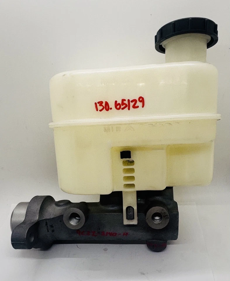 Centric 130.65129 - Centric Premium Brake Master Cylinder  - Image 2 of 2