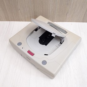 Sega Saturn white Console with 2 Virtua Gun controllers & 5 games Japanese