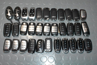 LOT OF 33 OEM Hyundai KIA Smart Key Keyless Entry Proximity Remote FOB