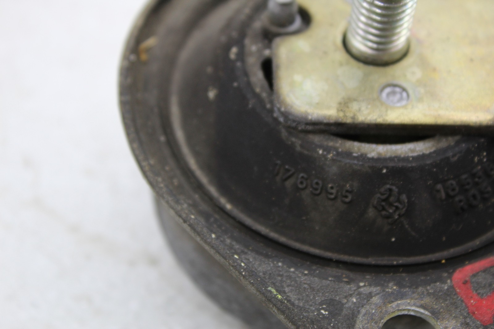 99-01 FERRARI 456 M RIGHT SIDE ENGINE MOTOR MOUNT