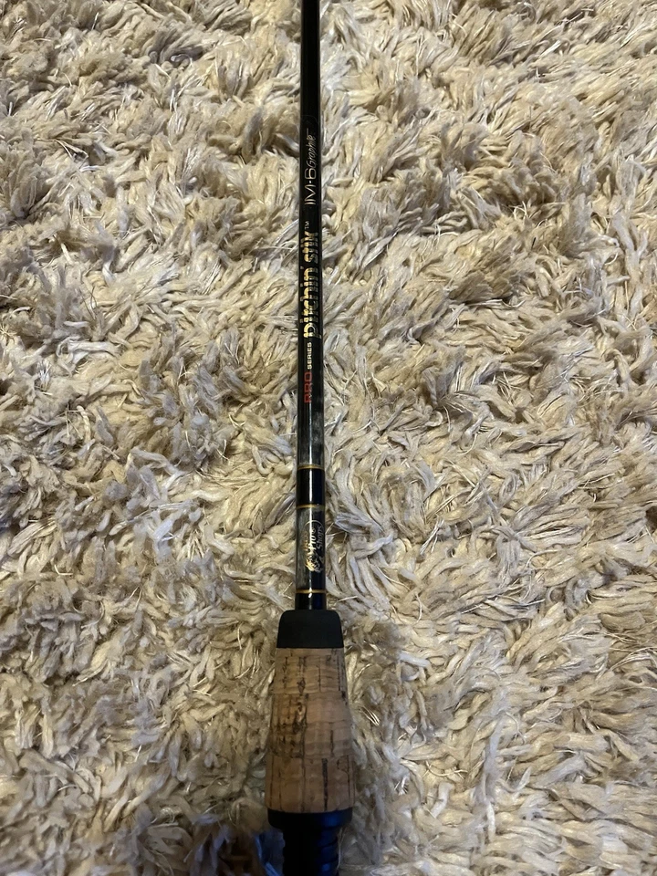 Bass Pro Shop Pro Series IM6 Graphite 6’6 Rod - Image 2 of 4