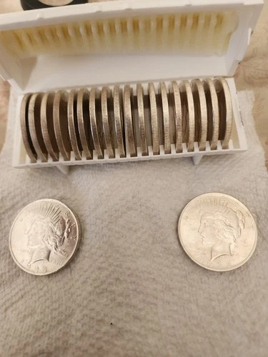 1922 P PEACE SILVER DOLLAR (90% Silver) ROLL  (Lot of 20) AU/BU