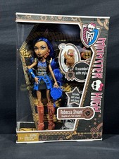 2011 MONSTER HIGH ROBECCA STEAM DOLL MATTEL X3652