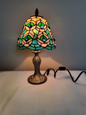 Tiffany Style Stained Glass and Brass Base Lamp 14