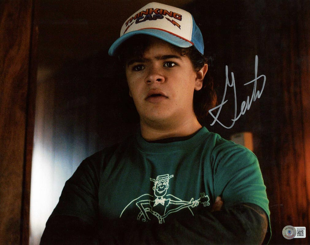 GATEN MATARAZZO SIGNED AUTOGRAPHED 11x14 PHOTO DUSTIN STRANGER THINGS BECKETT 