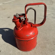 Vintage Justrite Mfg Red Safety Can 1 Quart Underwriters Laboratories