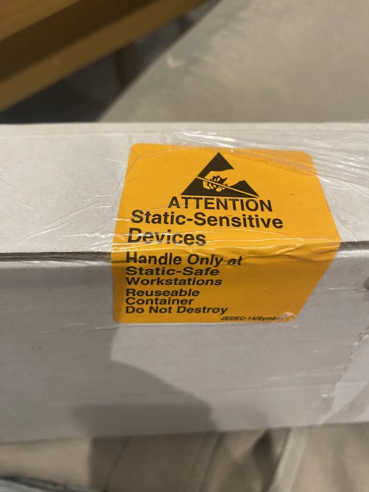 VERTIV Liebert® IntelliSlot™ Relay Card - Image 4 of 4