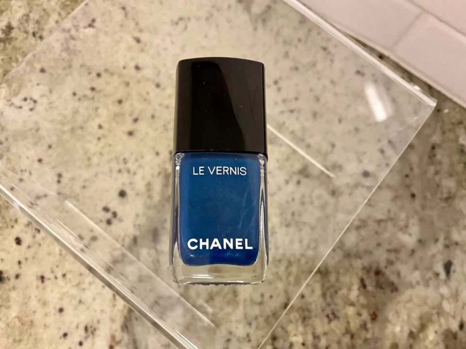 Esmalte de uñas Chanel 725 azul radiante nuevo en caja auténtico Foto 4 de 4