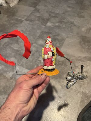 Vtg TPS Japan Tin Litho Clown Trainer&His Acrobatic Dog Wind-Up   Still Works!