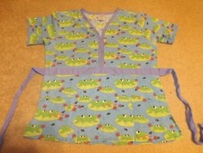 Frog Scrubs Ladies Top size M