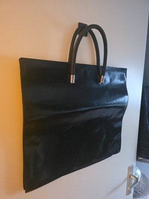 Große Ledertasche von Gianfranco Ferre In Schwarz