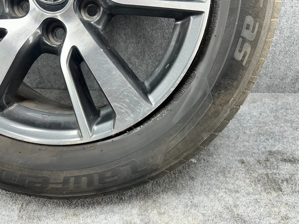 TOYOTA RAV4 XLE 16-18 OEM WHEEL RIM 5 TWIN SPOKE 17X7 17" W/ TIRE 225/65R17 80K - Image 2 of 4