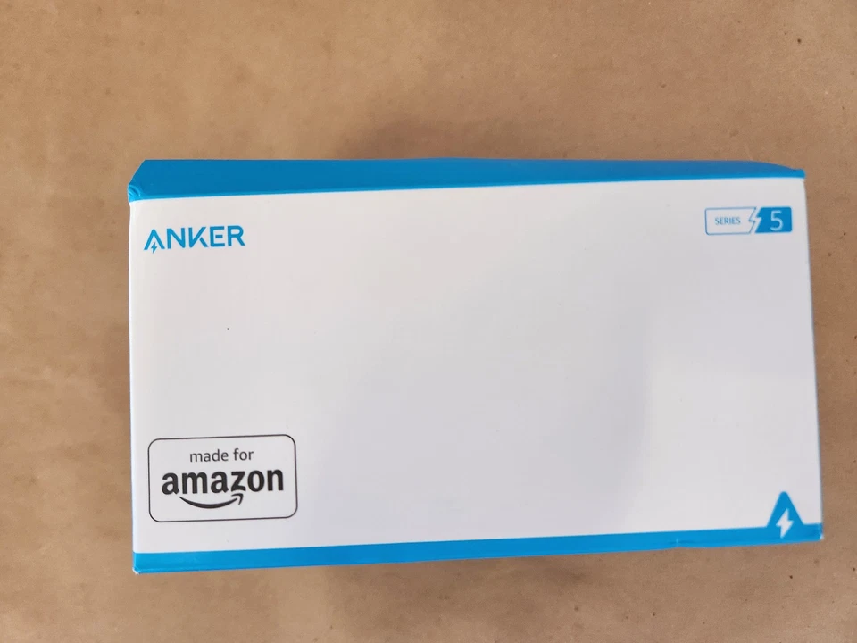 Brand New Anker Y1822 Wireless Charging Dock for Kindle Paperwhite Signature Edi - Image 3 of 3