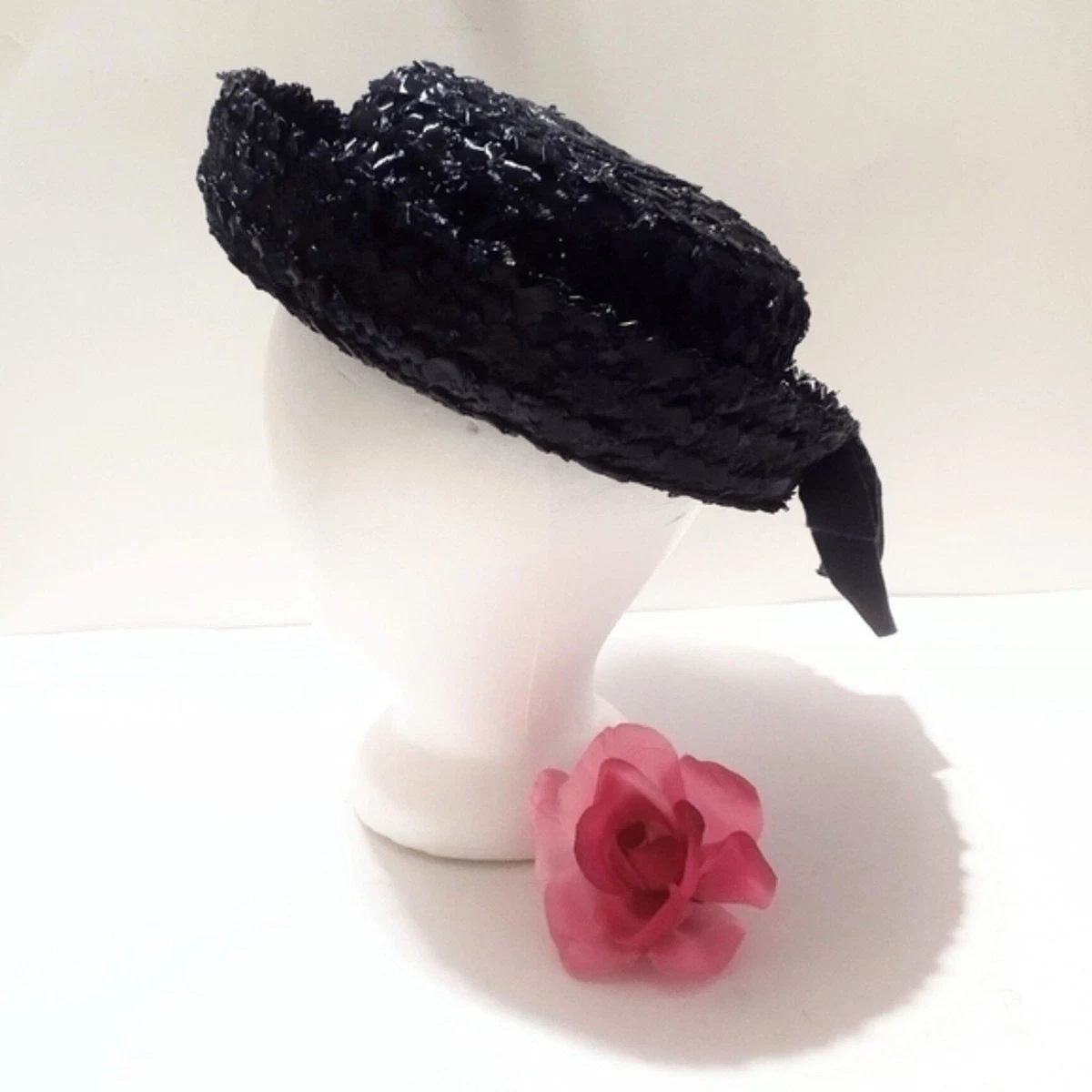 VTG Burberrys Womens Medium M Dark Navy Blue Bowler Derby Hat Made in England So, for this to be of any interest please scroll through the  main image 3