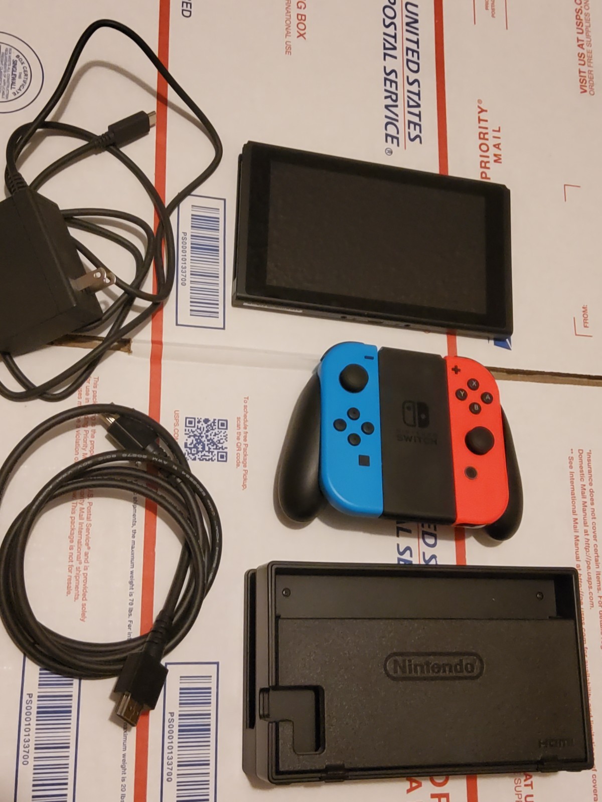 Nintendo Switch with Neon Blue and Neon Red Joy-Con (HAC-001-01)