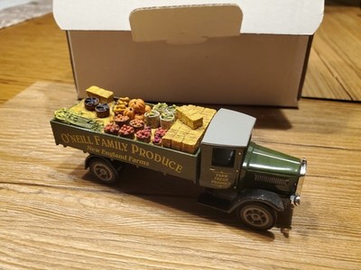 Models of Yesteryear , YY-032A/SA Mercedes-Benz L5 Lorry ''O'Nell Family Produce''