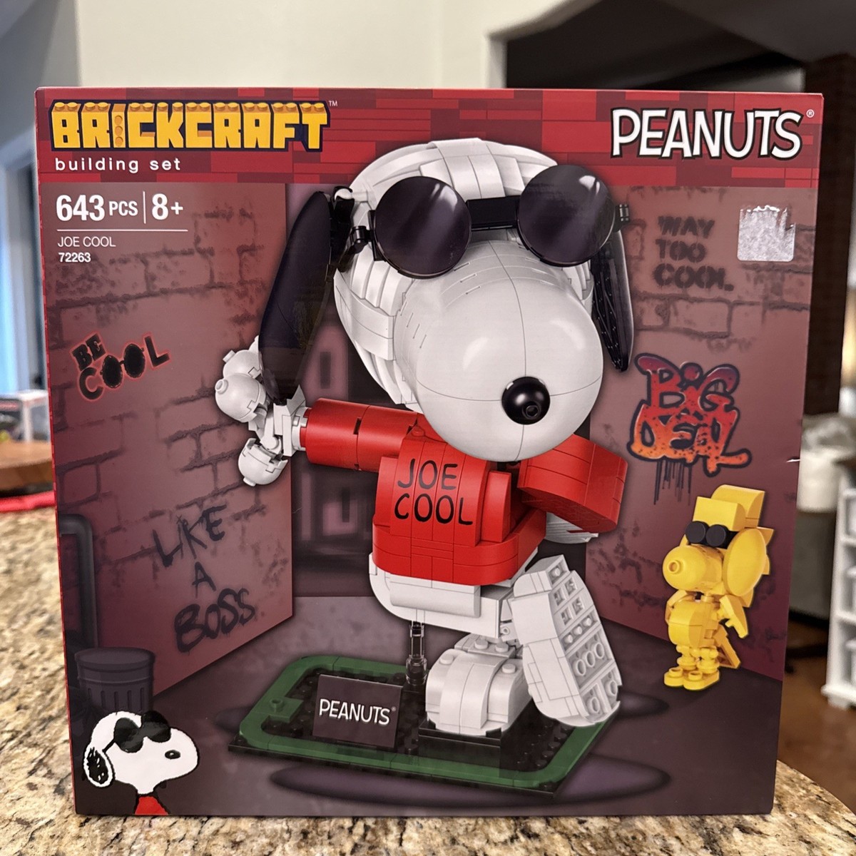 Brickcraft Peanuts Snoopy 'Joe Cool' Building Set Limited Edition