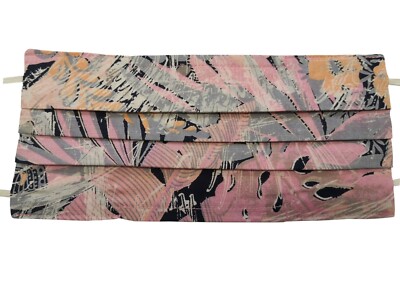 Rosa abstrakte ~ plissierte Gesichtsmaske, wendbar, dreilagig, Nasendraht ~ Made UK