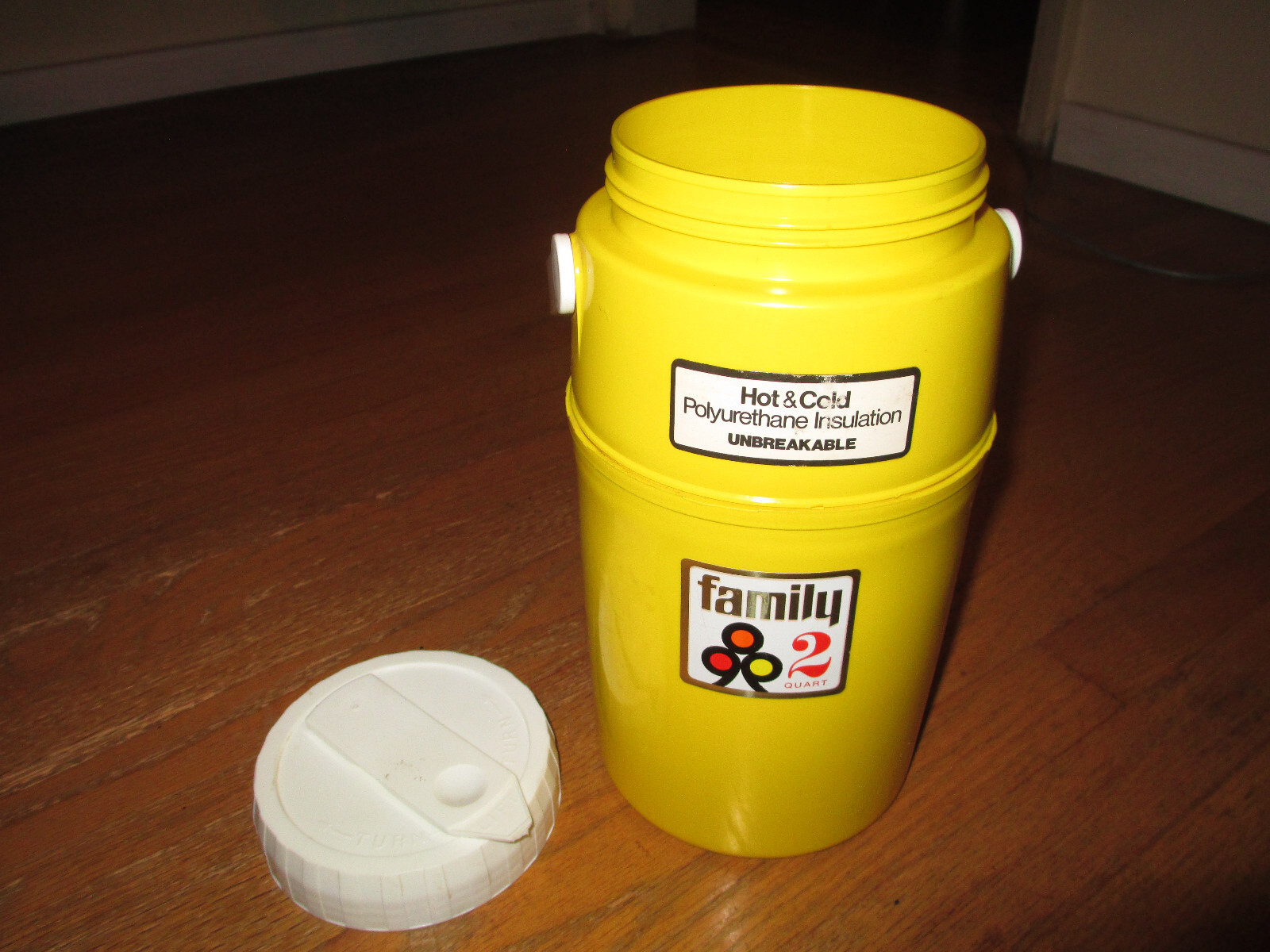 WATER COOLER JUG POLYURETHANE INSULATED FAMILY 2 QT YELLOW UNBREAKABLE HOT/COLD