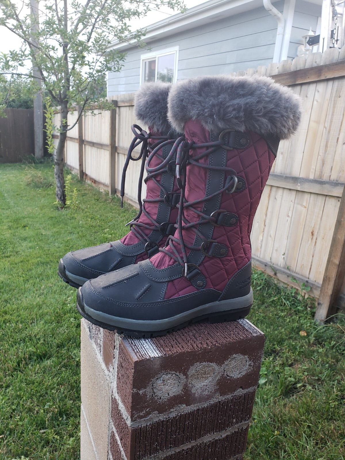 BEARPAW Isabella Women's Winter Boots Charcoal Red Size 7