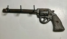 Giftcraft Western Gun Wall Hook Handgun Key Holder Brown Cast Iron
