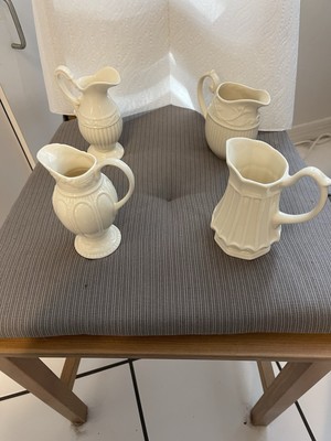 Thatcham Creamware Ivory Porcelain 4 Creamers Little Pitchers Vintage Excellent