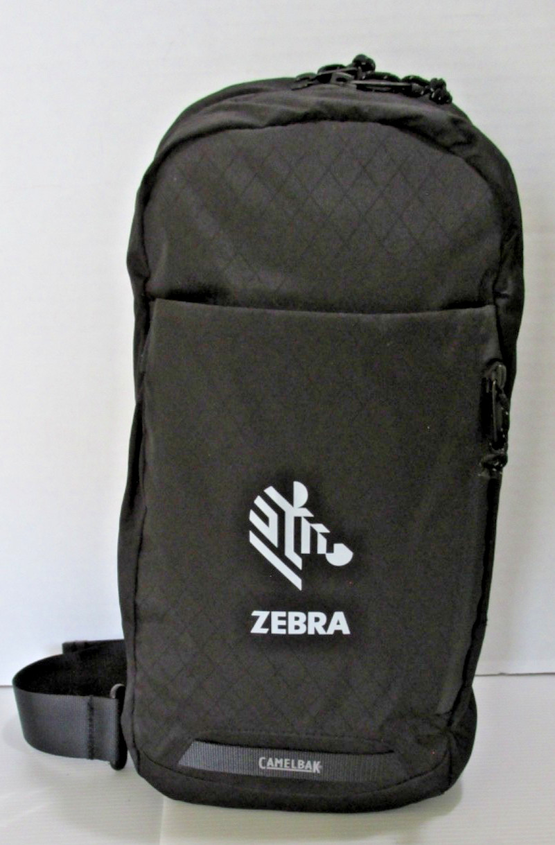 CAMELBAK  Black Arete Small Sling Bag  NWOT