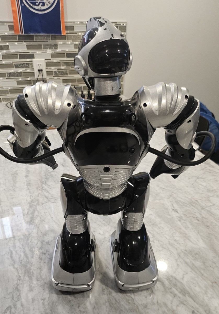WowWee RoboSapien V2 Working - Remote + Manual BLACK SILVER