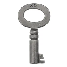 EAGLE LOCK Co. STEAMER TRUNK Key Code 30 - Antique Key (Corbin E30) my ref.k653