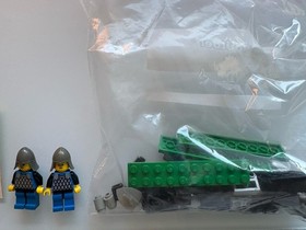 Vintage Lego 1491 Black Knights Dual Defender 100% complete