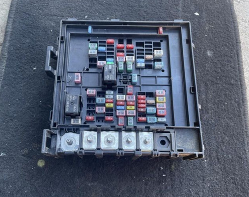 2018-2020 Ford F150 Engine Fuse Box Assembly Used Genuine OEM-Warranty