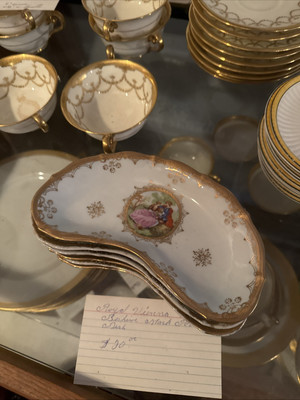 Austrian Royal Vienna Pink & Gold Cameo Couple Center Crescent Bone Side Dish