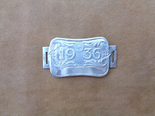 ANNÉE 1936 PLAQUE FISCALE DE VÉLO EN ALUMINIUM EXCELLENT ÉTAT NON POSÉE