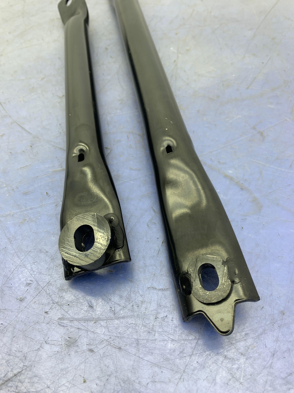 2016 - 2019 BMW 750I G12 OEM FRONT LEFT RADIATOR SUPPORT BRACE SET 