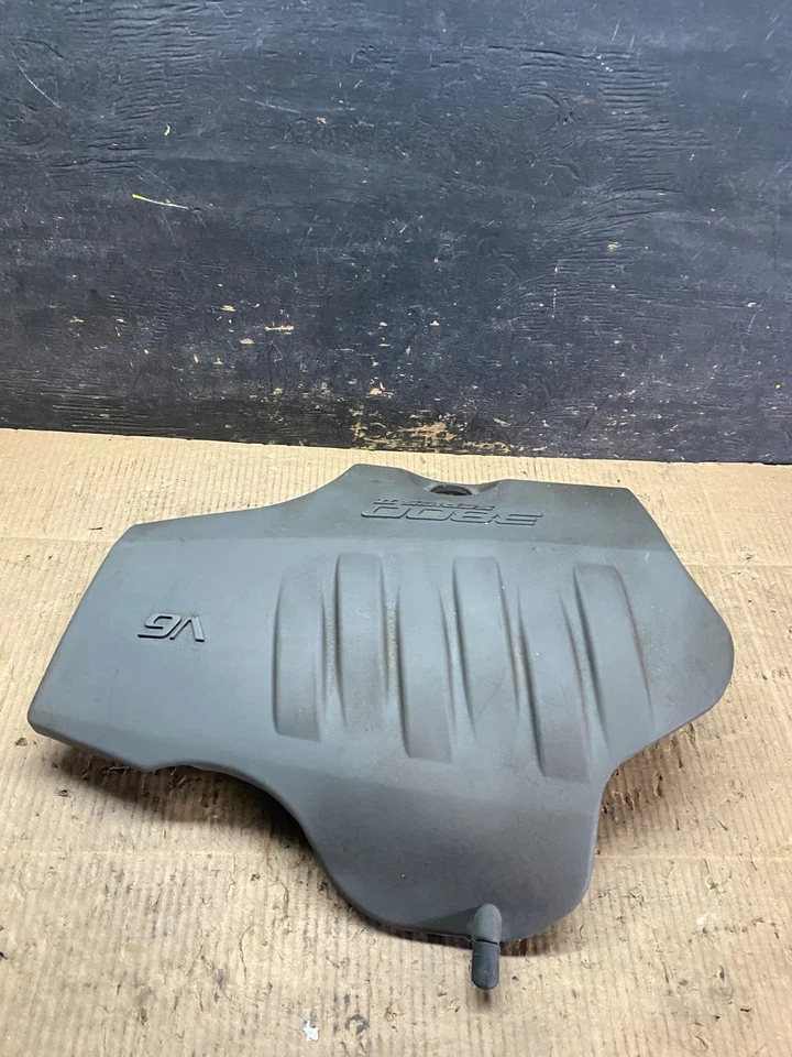 2000 2001 2002 2003 2005 Buick Park Avenue Lesabre 3.8L Engine Cover T9625 DG - Image 2 of 4