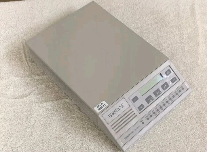 Paradyne Comsphere 3810 Plus External Modem 3980-A2-201 Rev 10 Tested - Working - Image 3 of 4