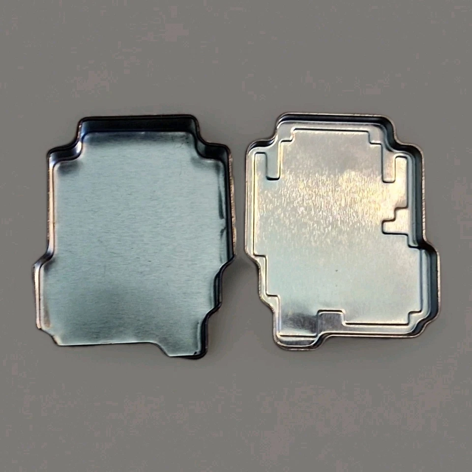 Link Master Swords Candy Tin 2015 **EMPTY** - Image 4 of 4