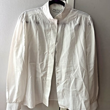 Vintage Carriage Court Long Sleeve White Button Down Shirt Blouse Size M-L